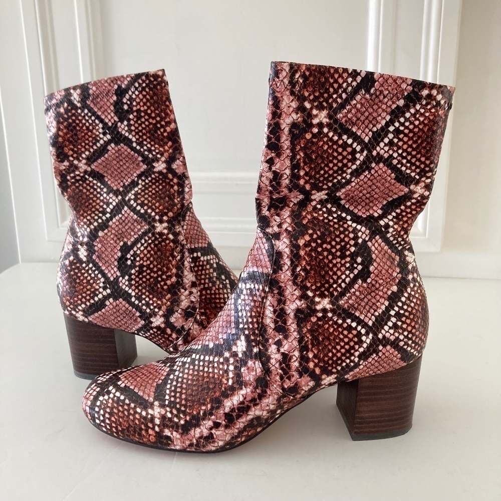 Anthropologie Silent D Cabre Leather Snake Print Pink Boots Sz 39